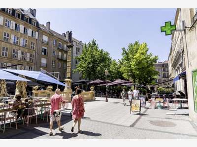 AV crêperie lic 3 emplacement premium Metz centre