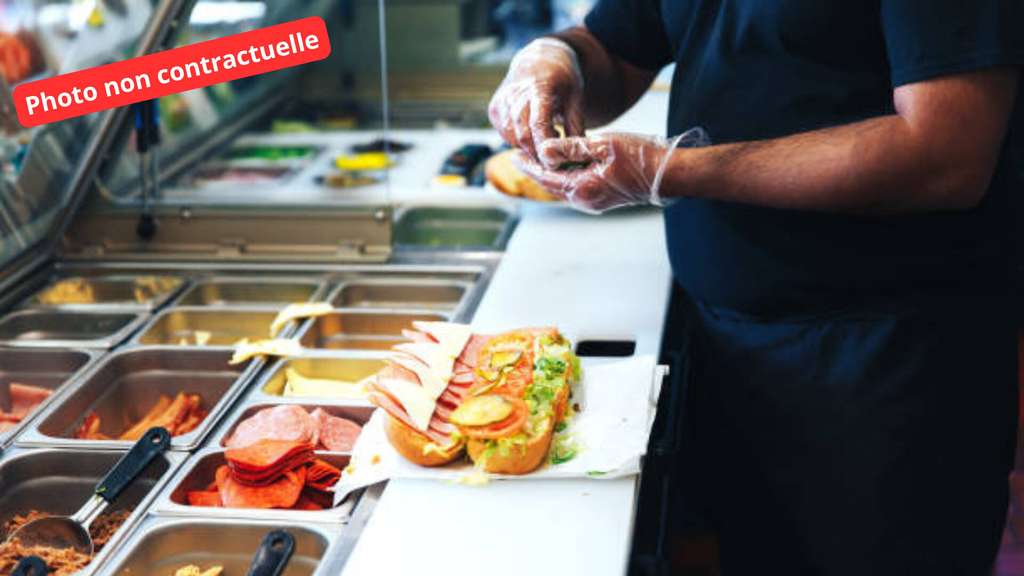 Vente sandwicherie en galerie commerciale Le Mans