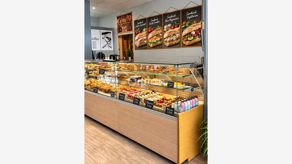 Vente commerce de 100m² en angle de rue à Reims