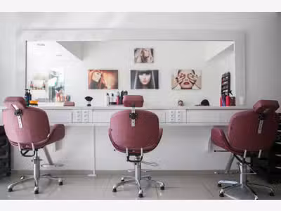 Cède salon de coiffure refait à Villeurbanne/Doua