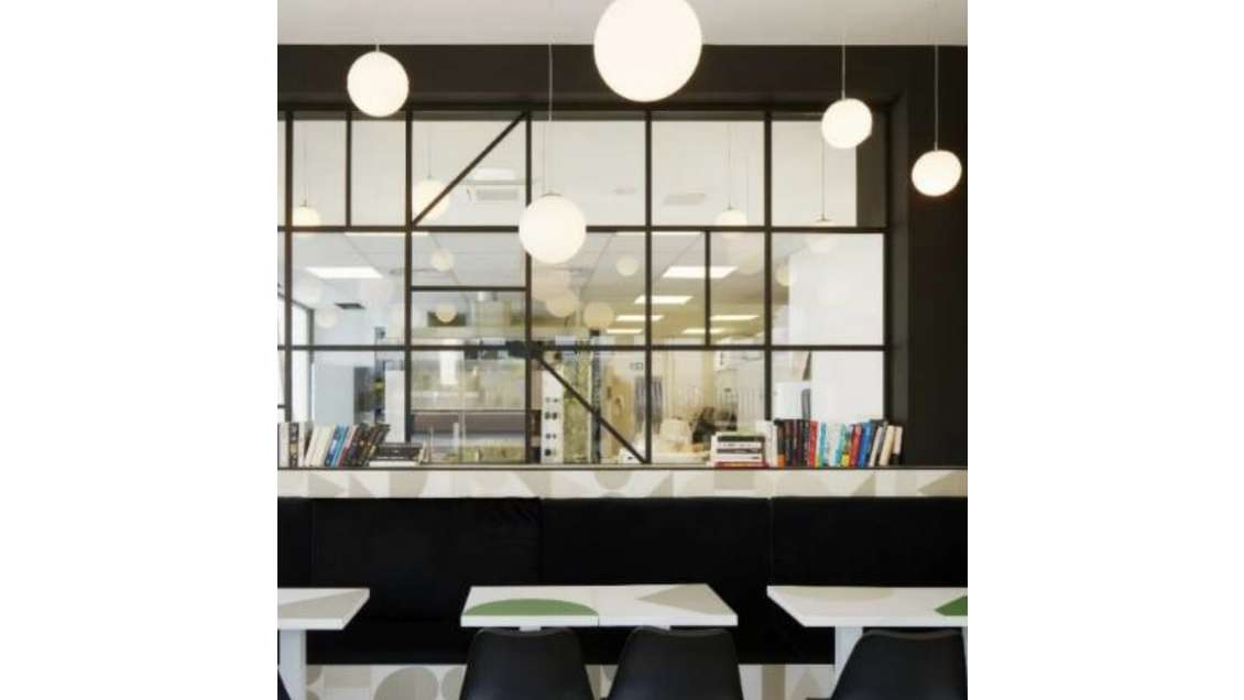 AV sandwicherie de direction quartier d'affaires