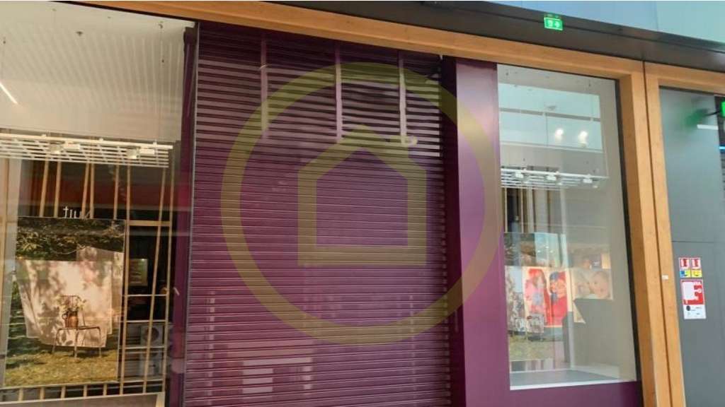Cède belle franchise habillement grande rue Dieppe