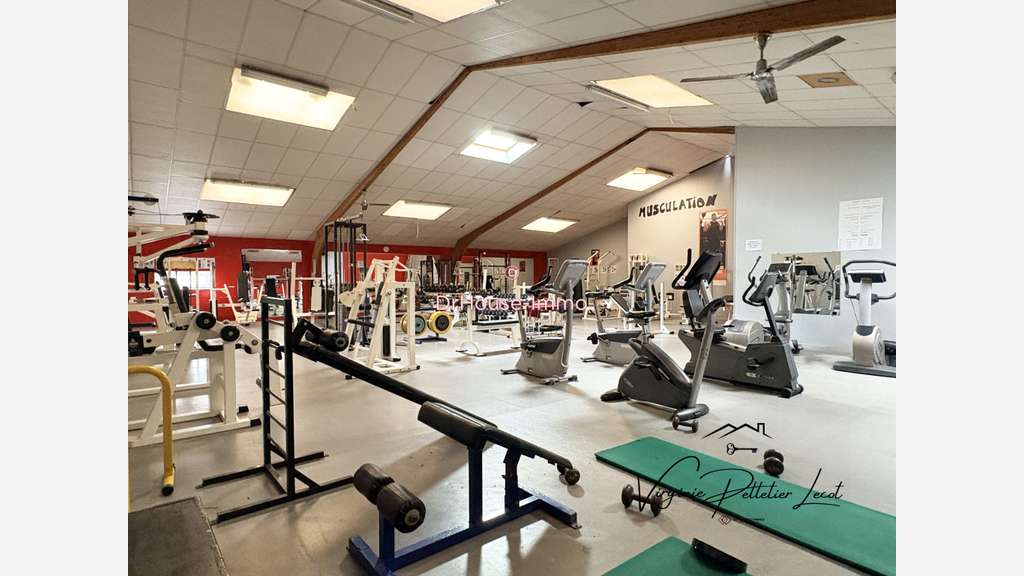 Vente bâtiment + fonds salle de sport à Fontenay