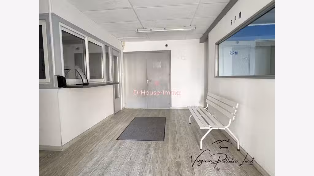 Vente bâtiment + fonds salle de sport à Fontenay