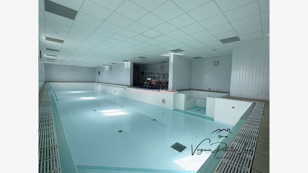 Vente bâtiment + fonds salle de sport à Fontenay
