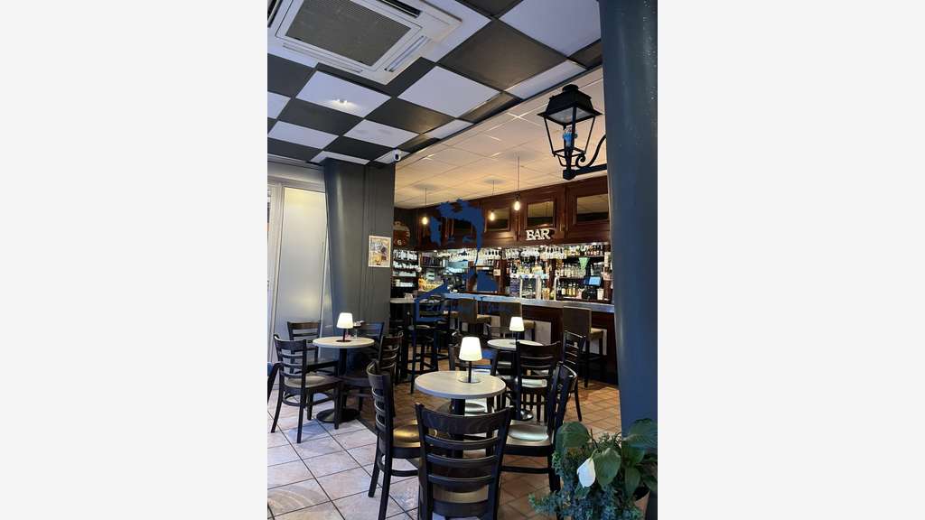 Vente bar à ambiance fort potentiel à Sedan