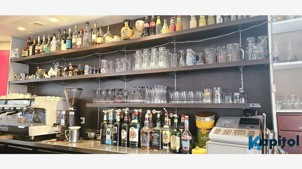 Vente bar brasserie angle quartier animé Paris 10