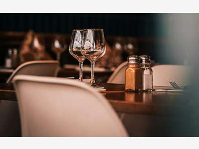 AV brasserie Paris 75003, 60 places + 30 terrasse