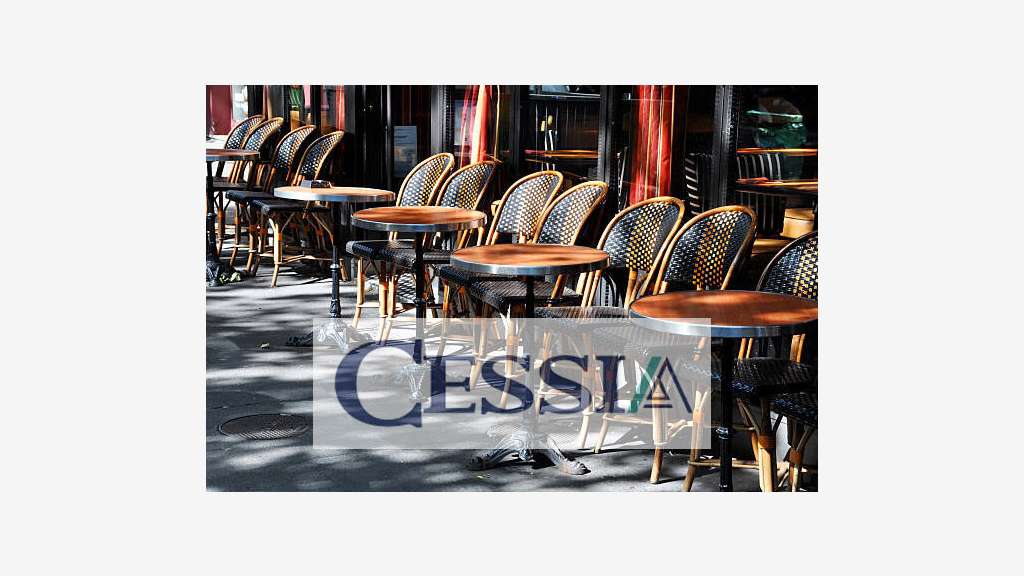 BAR BRASSERIE LICENCE IV PARIS 75009
