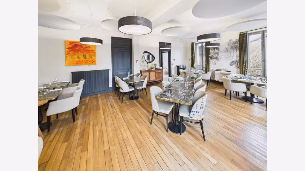 AV restaurant + habitation 400m² Auxerre empl N°1