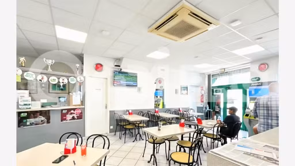 Vente bar PMU Licence IV très bien tenu à Béziers