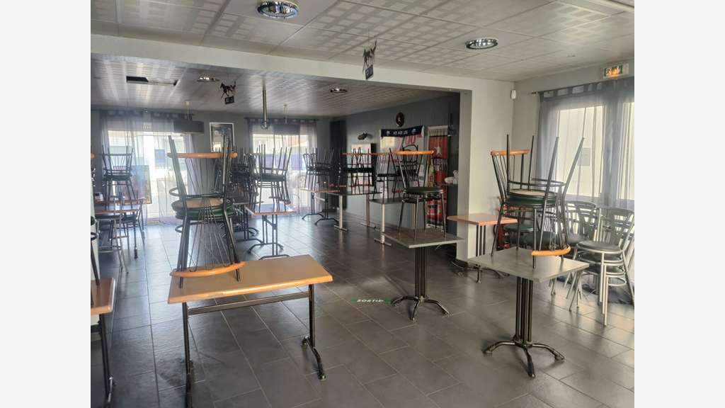 A vendre bar PMU en ville dynamique proche Laval