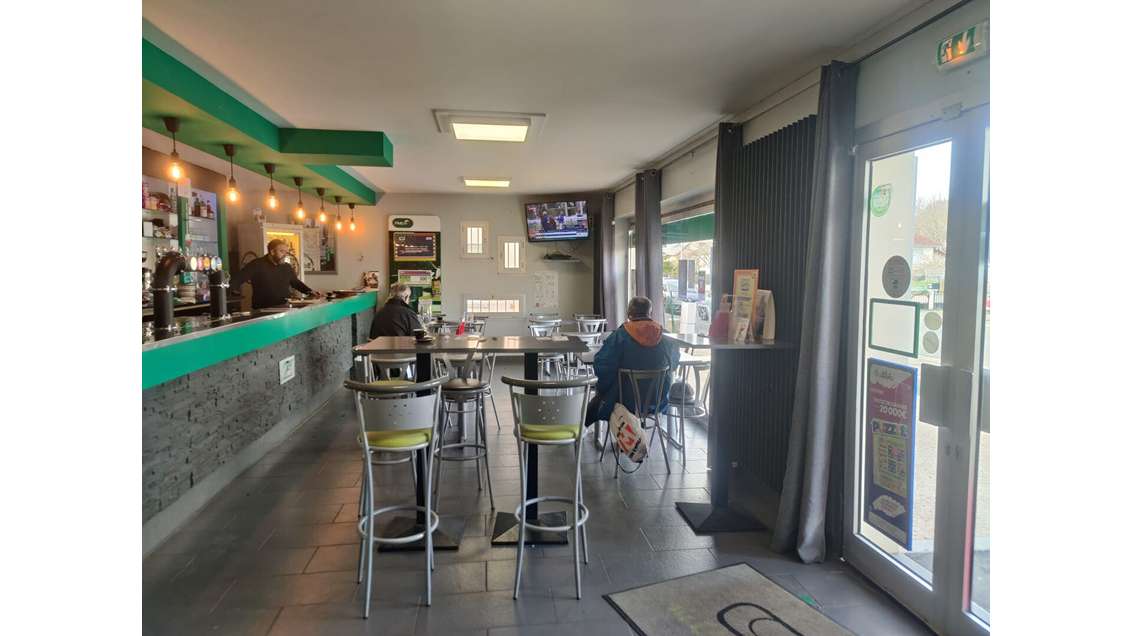 A vendre bar PMU en ville dynamique proche Laval