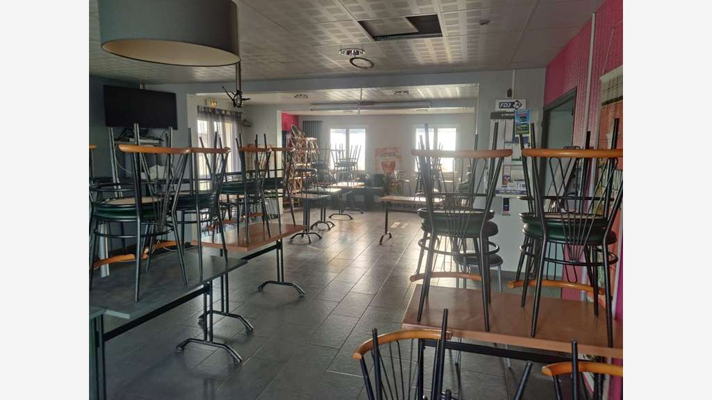 A vendre bar PMU en ville dynamique proche Laval