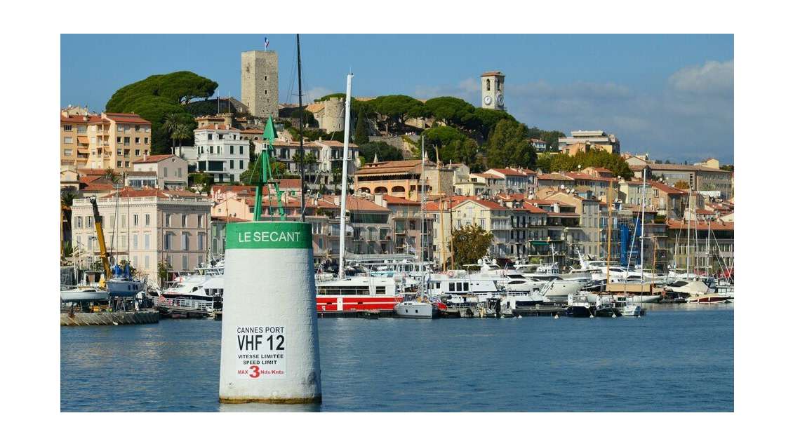 Brasserie restaurant à vendre en angle à Cannes