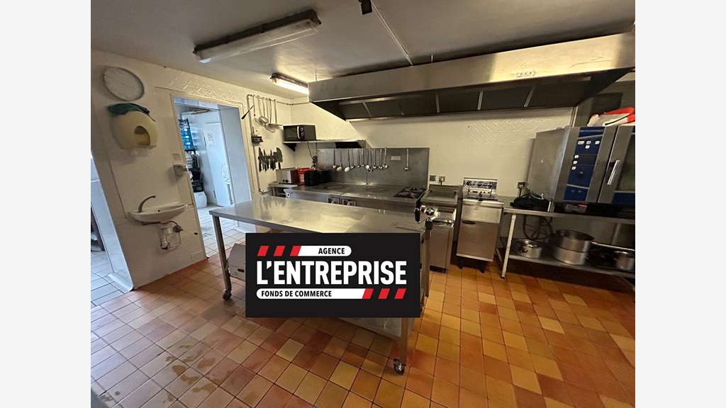 AV restaurant licence 4 avec murs Carhaix Plouguer