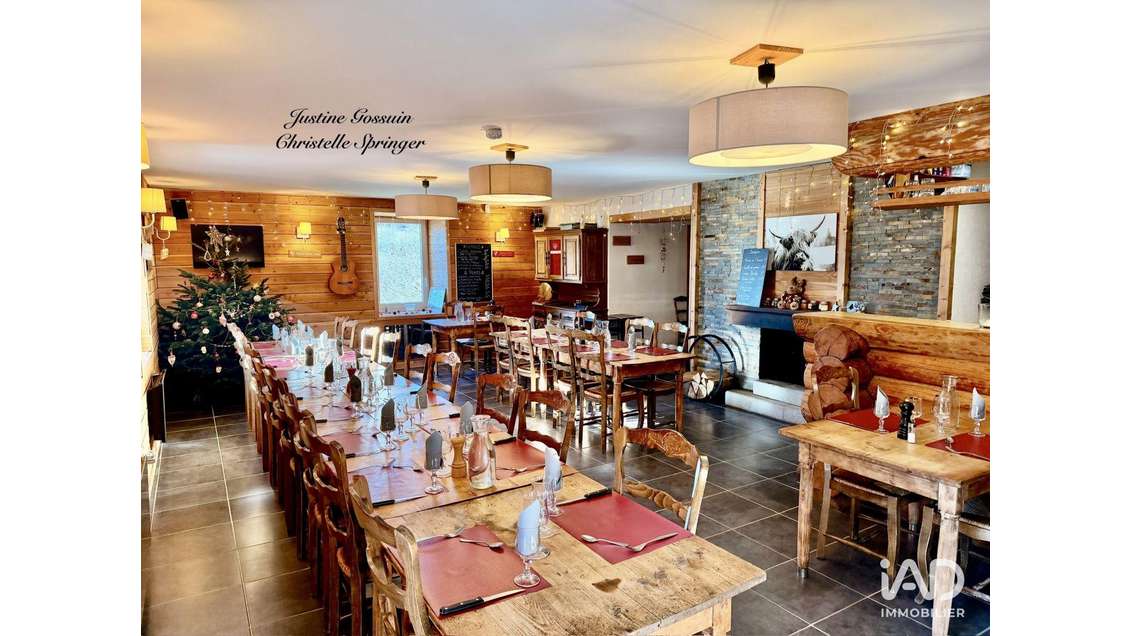 Bar brasserie à Chézery-Forens