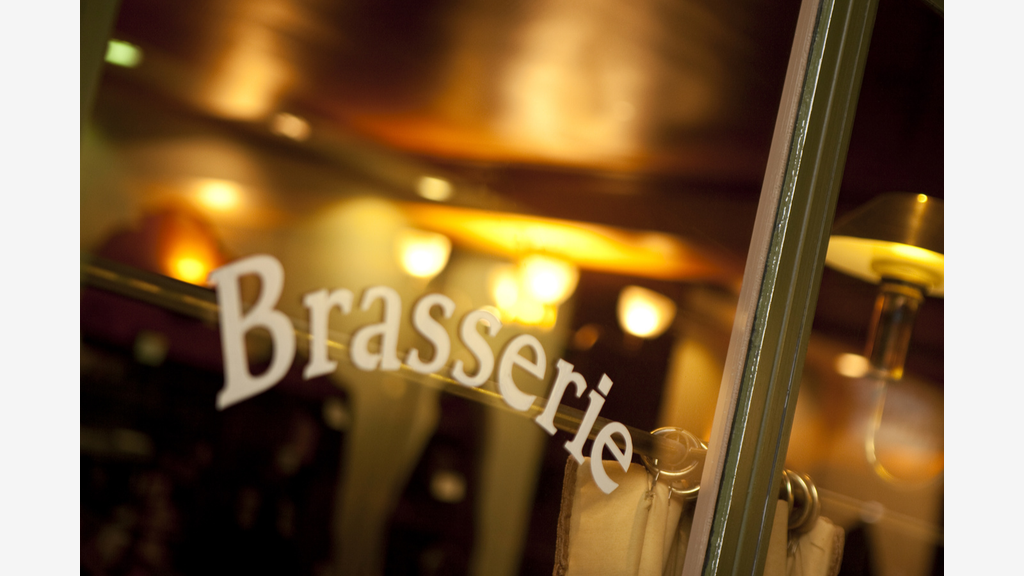 Vente bar brasserie affaire d'angle à Clichy