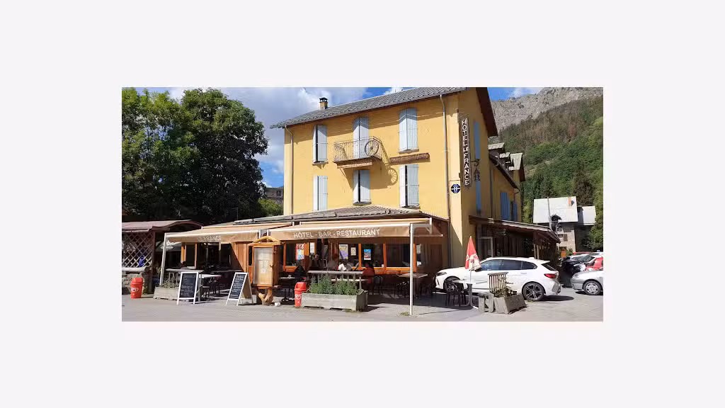 Vente bar restaurant village très touristique 04