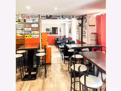 Bar brasserie à Domont