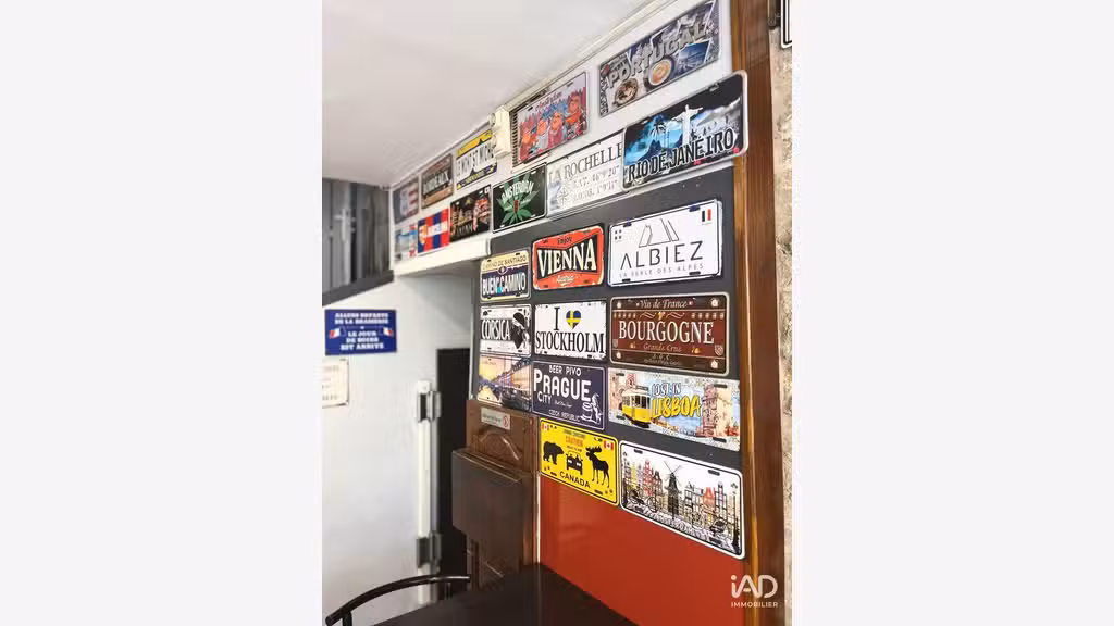 Bar brasserie à Domont