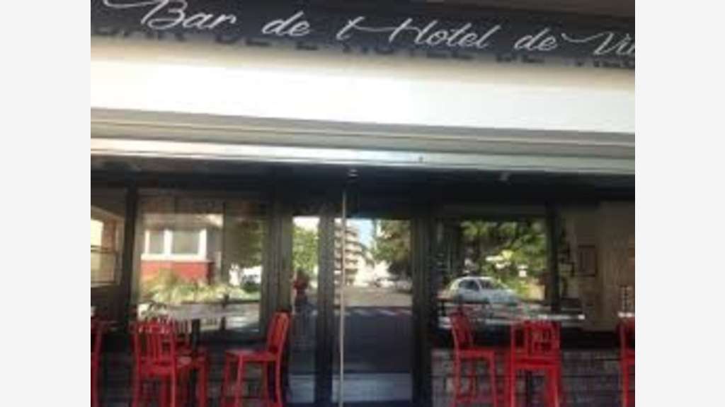 Vendre bar PMU avec terrasse hyper centre Lourdes