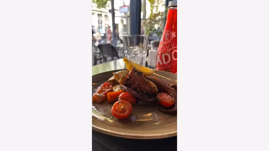 Vente brasserie avec terrasse empl N°1 Lyon 69002