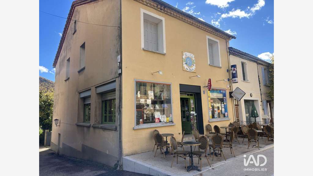 Bar tabac à Montbrun-les-Bains