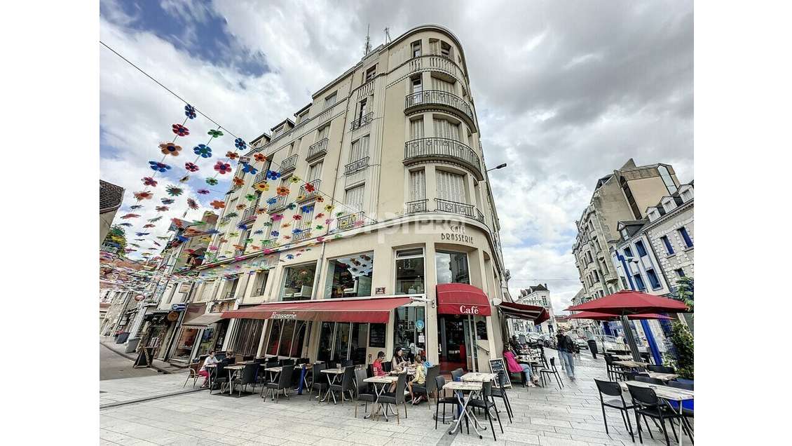 Bar/brasserie à vendre hyper centre de Montluçon