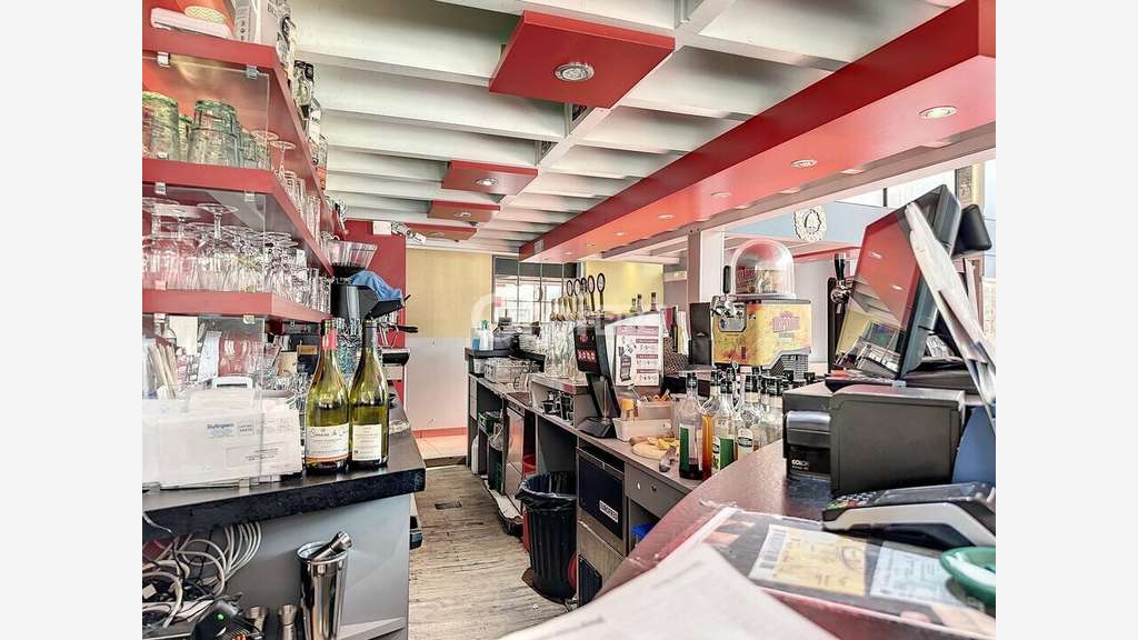 Bar brasserie à vendre hyper centre de Montluçon