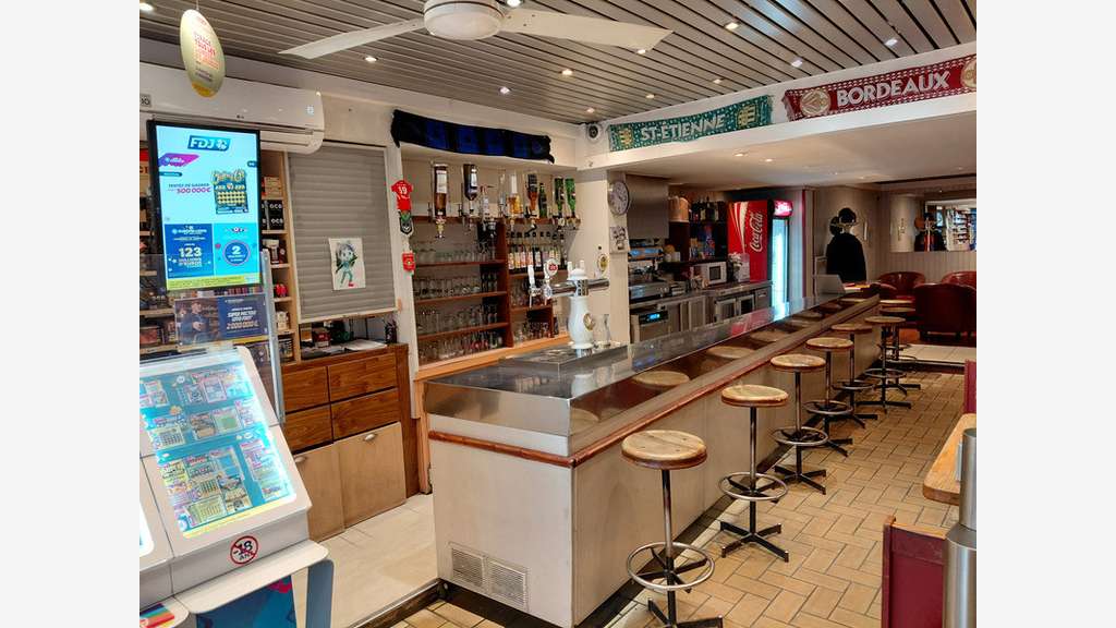 Bar tabac loto FDJ à vendre à Mussidan