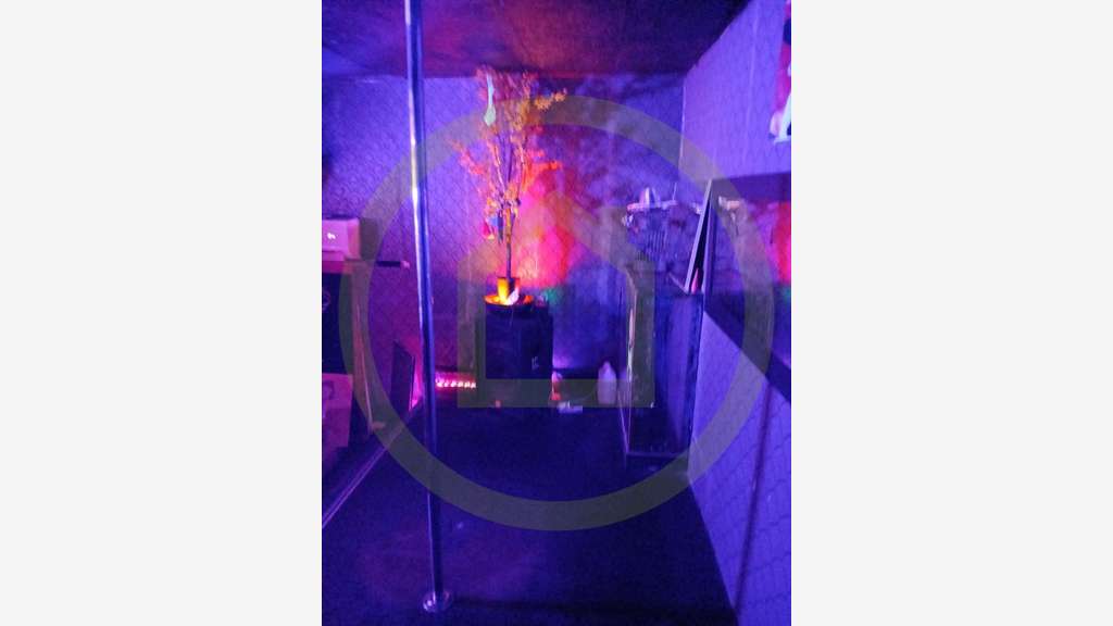 Vente cabaret - bar quartier mythique de Pigalle 
