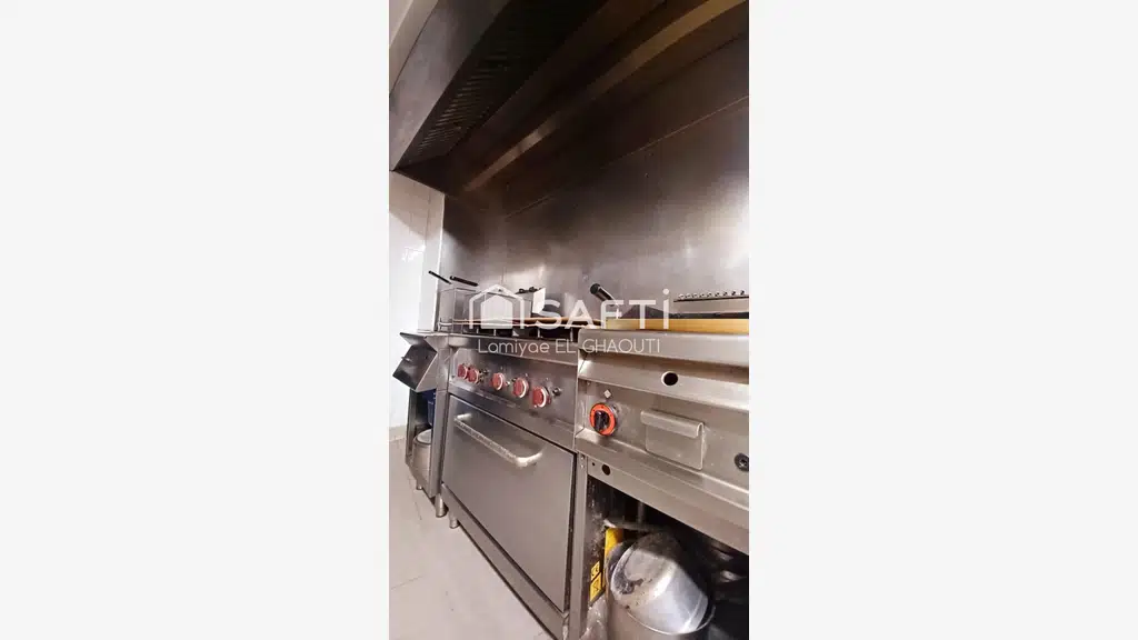 Vente brasserie 175m² Paris 75002 bonne visibilité