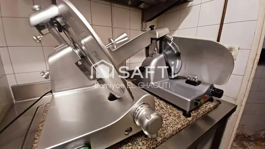 Vente brasserie 175m² Paris 75002 bonne visibilité