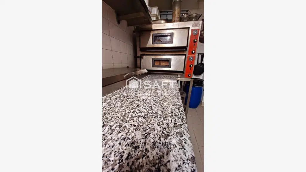 Vente brasserie 175m² Paris 75002 bonne visibilité