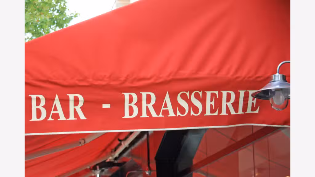AV bar brasserie 90 pl clef en main à Paris 75002