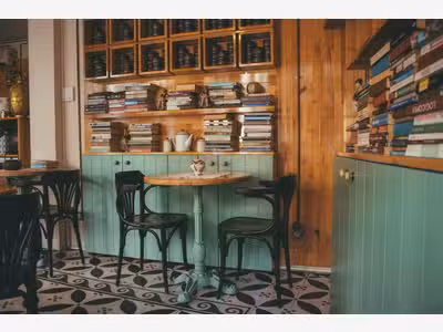 BAR BRASSERIE RESTAURANT