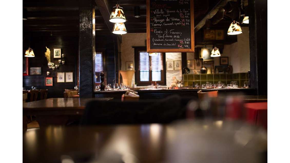 Cession restaurant bar Lic IV dans quartier festif