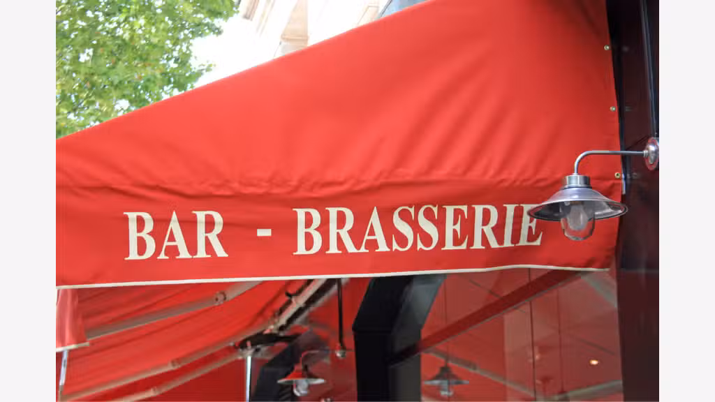 Av bar brasserie Tabac FDJ à Paris 9 Batignolles