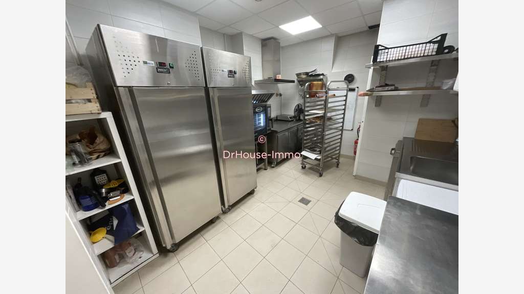 À saisir rapidement salon de thé traiteur 75018