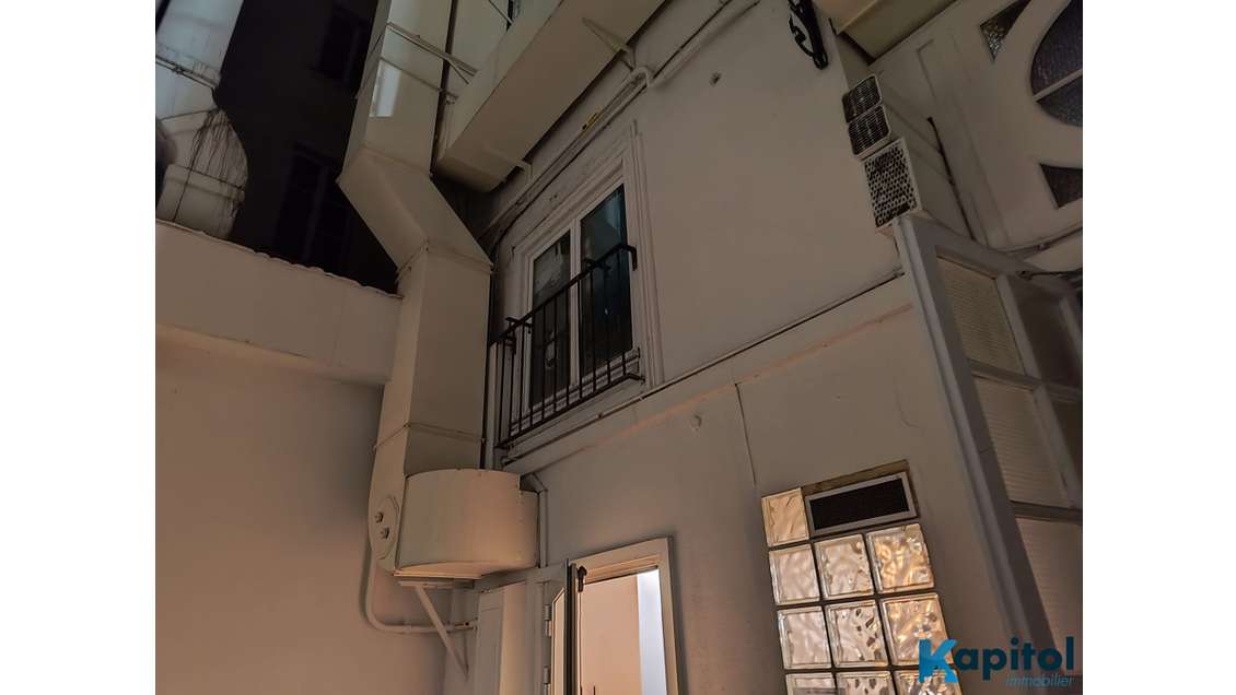 Vente beau restaurant Paris 75001 quartier animé