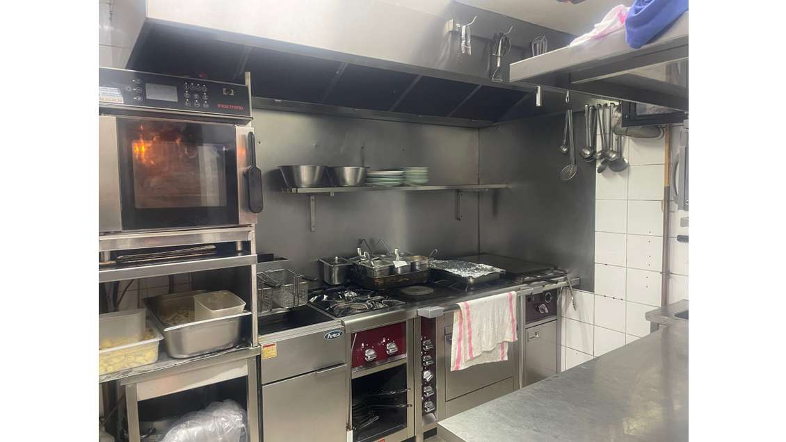 Vente brasserie terrasse licence IV à Paris 75014