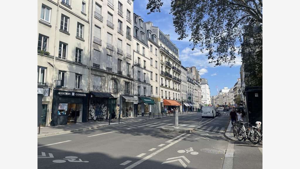 Vente superbe restaurant jolie terrasse à Paris 12