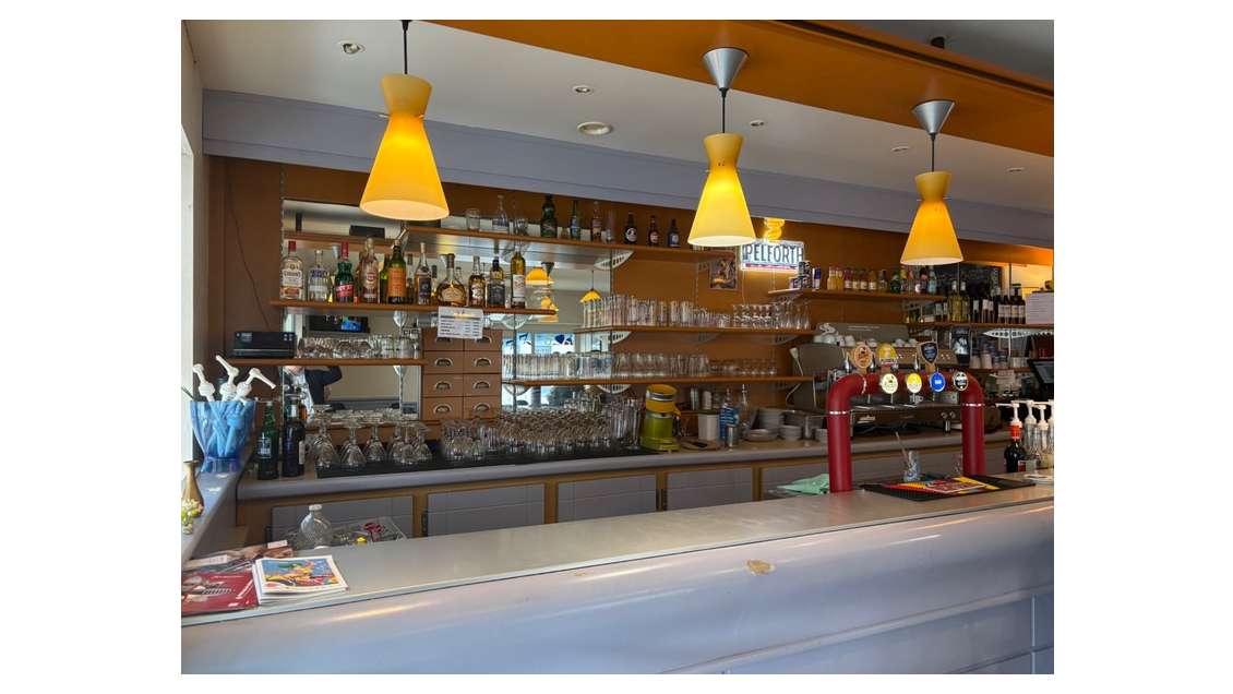 Vente bar tabac loto PMU brasserie à Pau centre