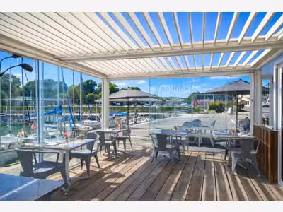 Bar Brasserie à vendre avec vue Port de Rochefort 
