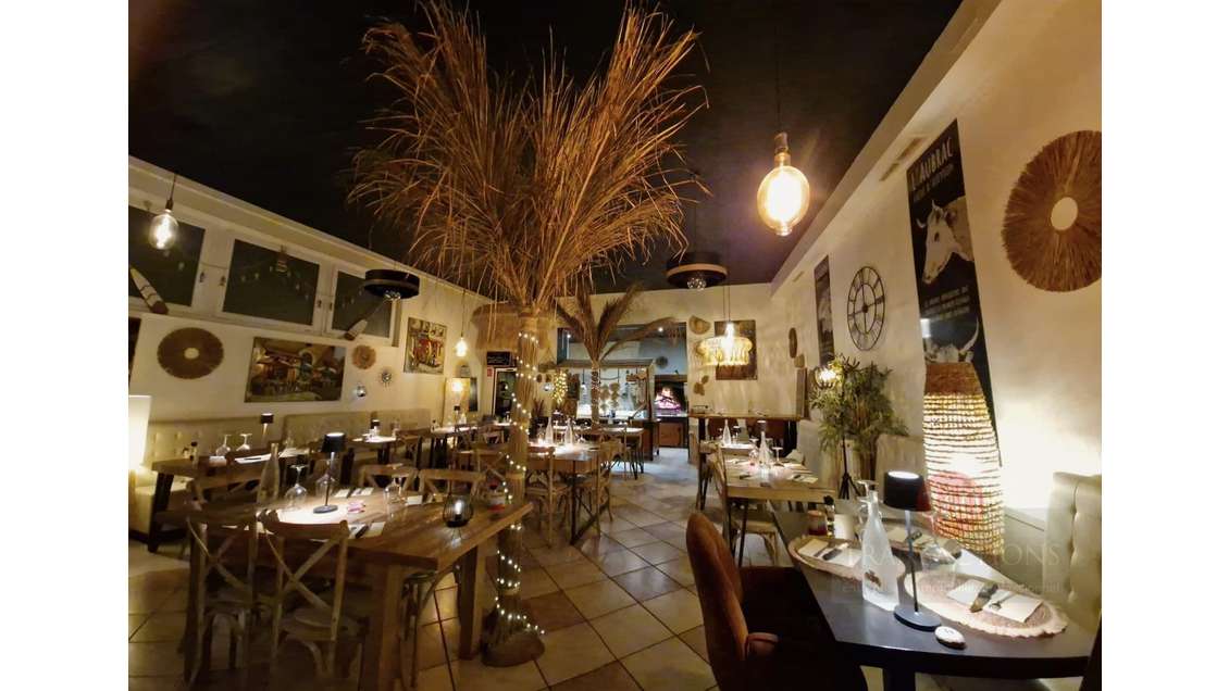 A Vendre restaurant bar unique à Saint-Affrique