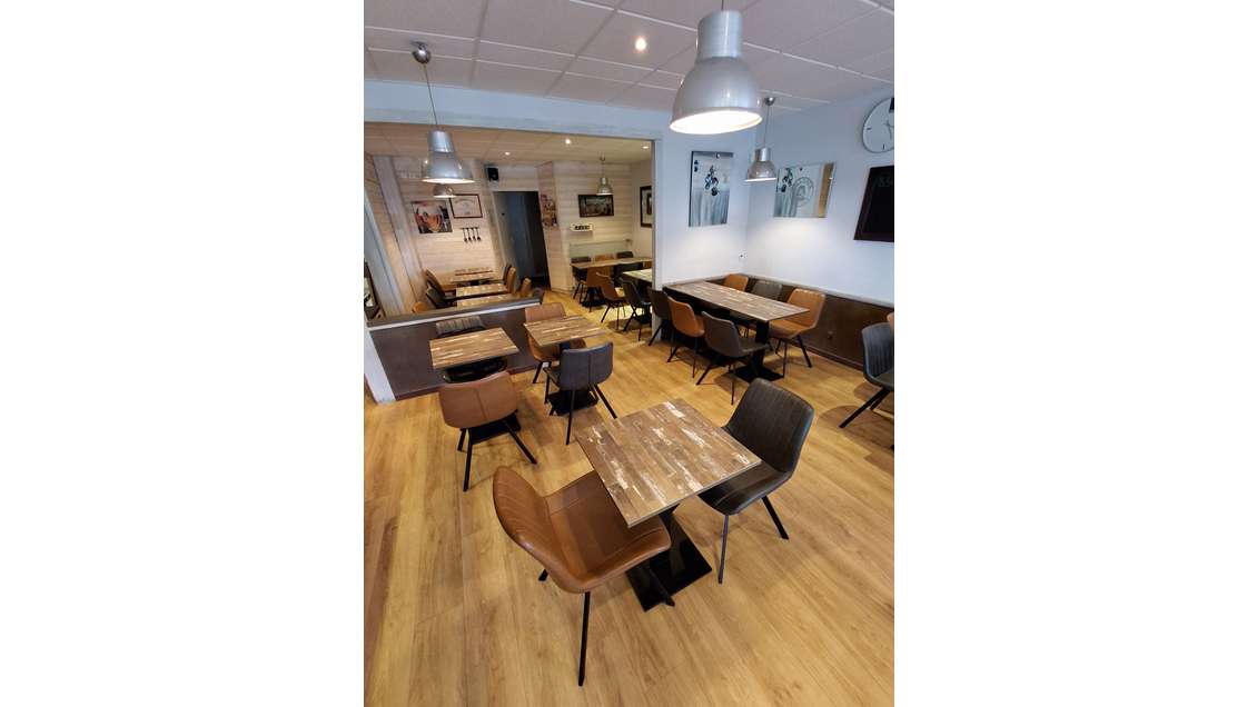 AV bar restaurant Lic IV de 250m² à Saint-Hilaire