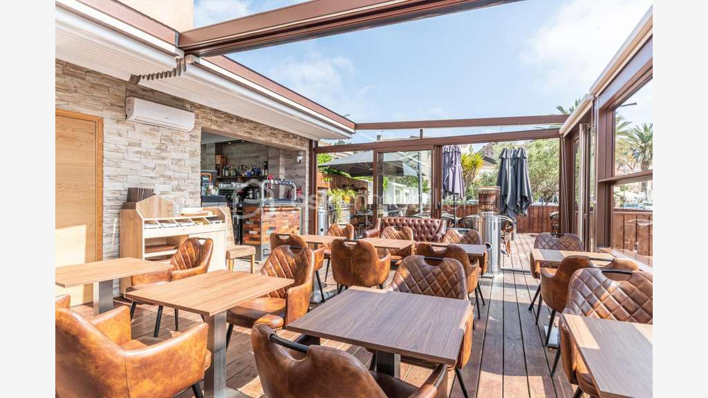 AV brasserie licence IV port de St Mandrier