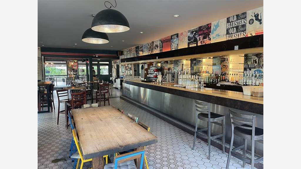 Vente bar brasserie empl N°1 à Saint-Nazaire