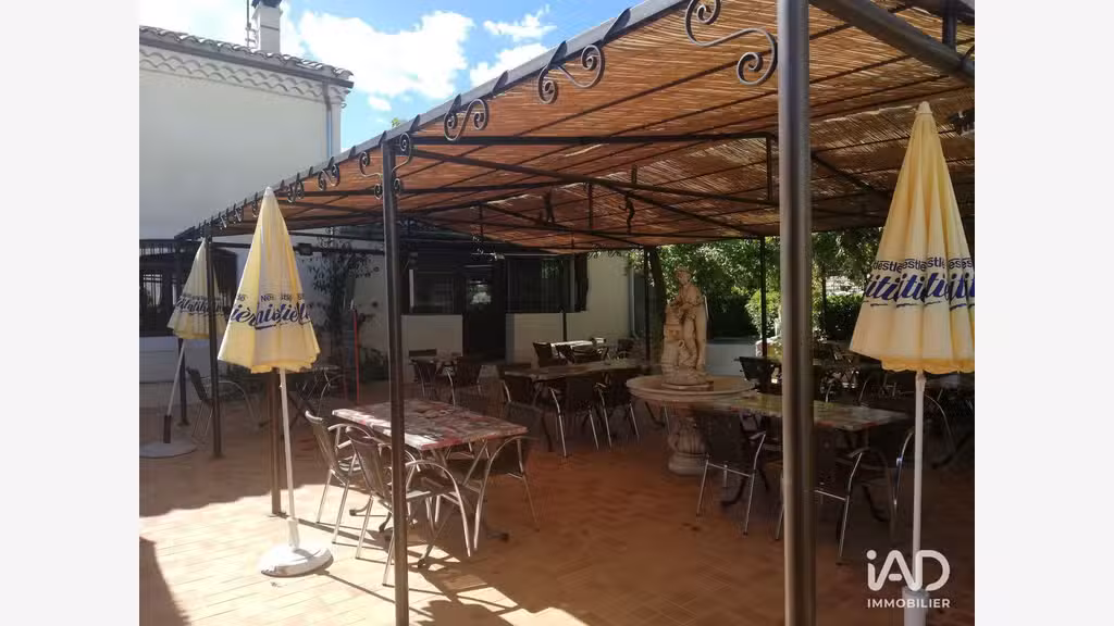 Bar brasserie à Saint-Remèze